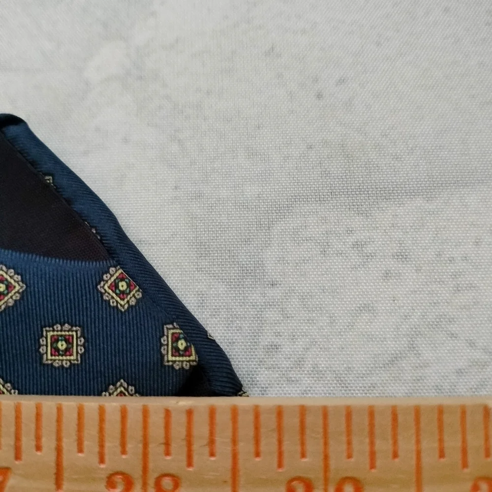Lands' End Silk Men's Tie Necktie Blue Geometric Square Handsewn Classic Formal